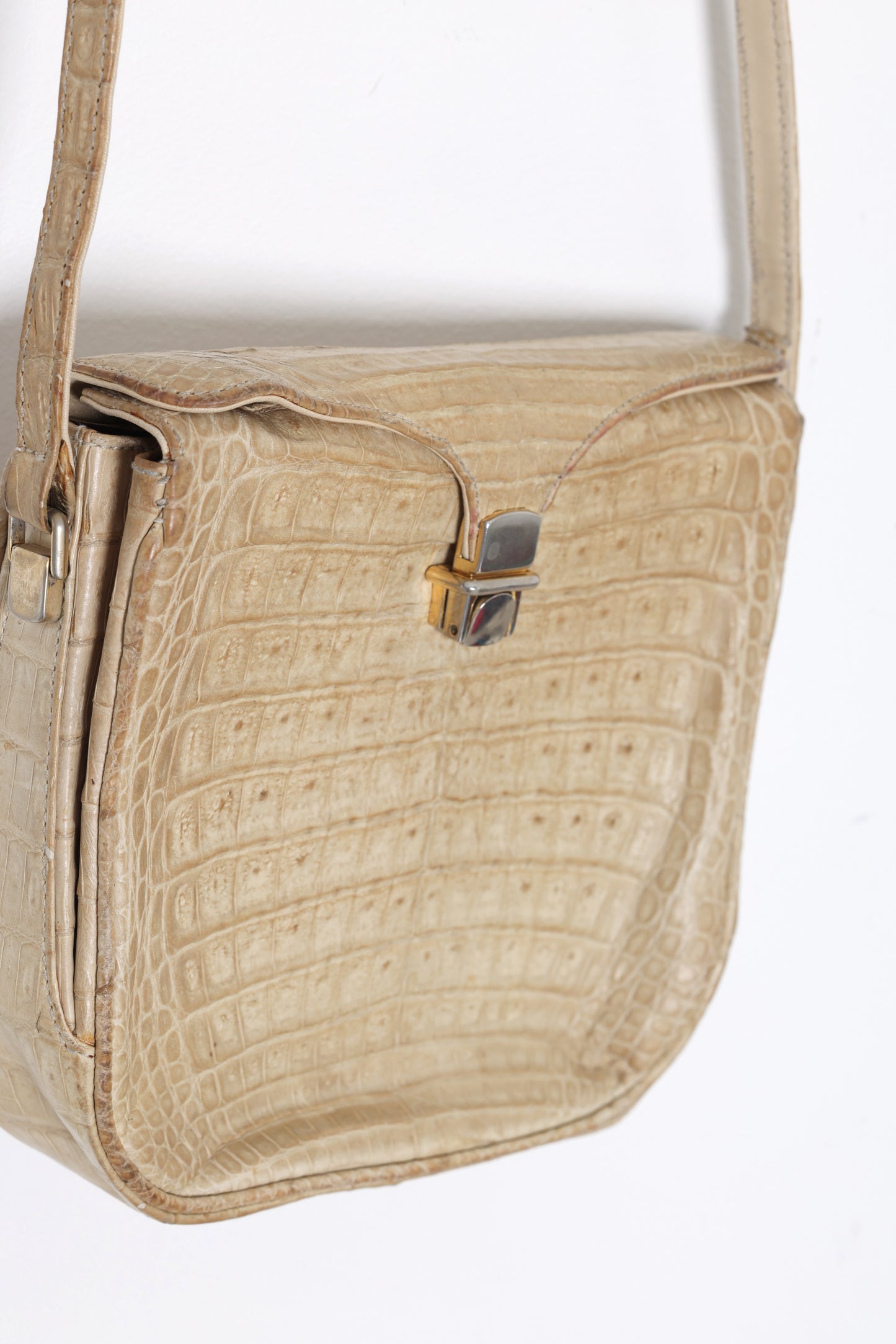1960s, Albino Crocodile Crossbody Saddle-Front Case Bag, Narrow Strap Suspension