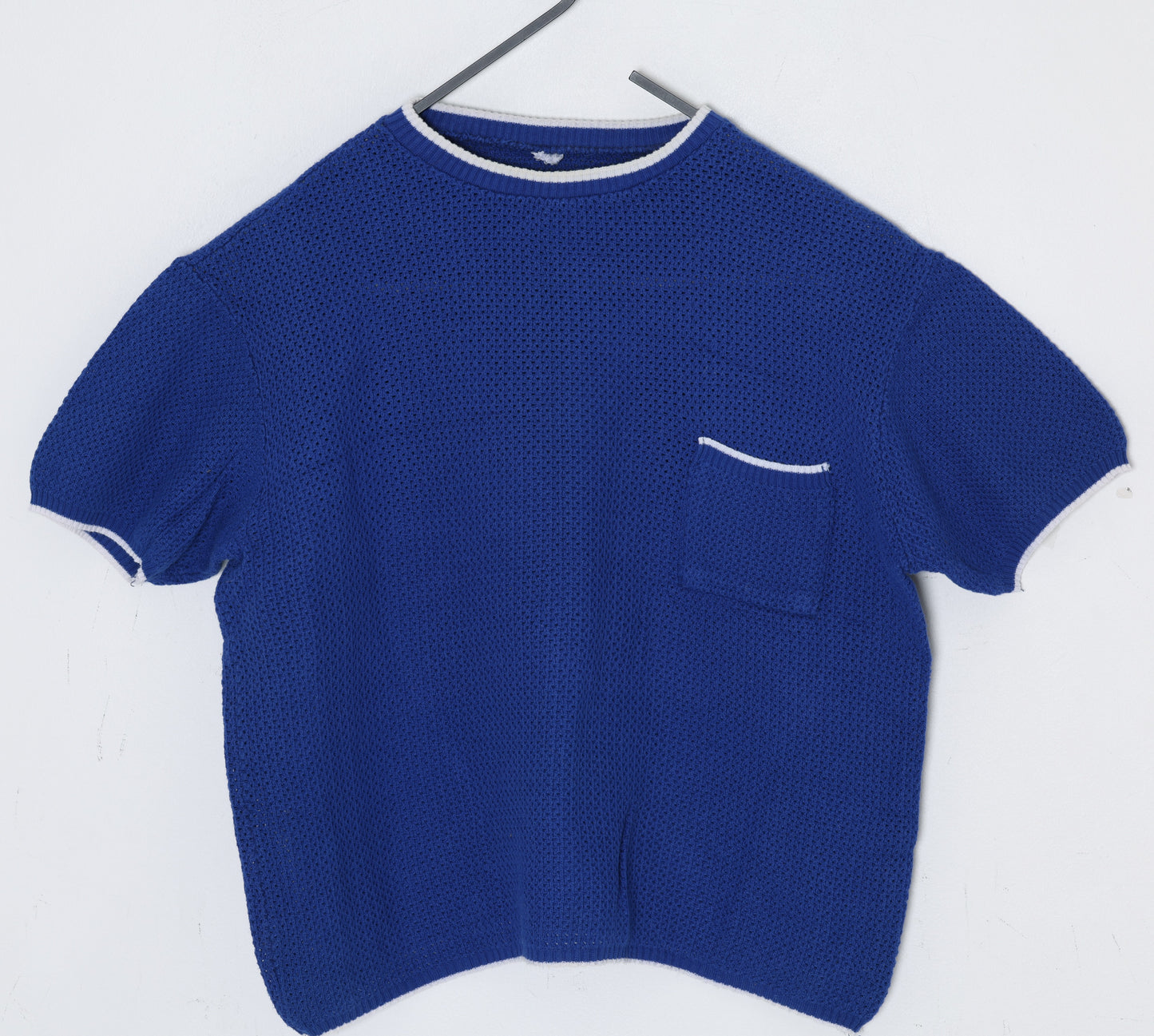 1965–1975, Single-Gauge Athleisure Sports Knit with Tipped Trims