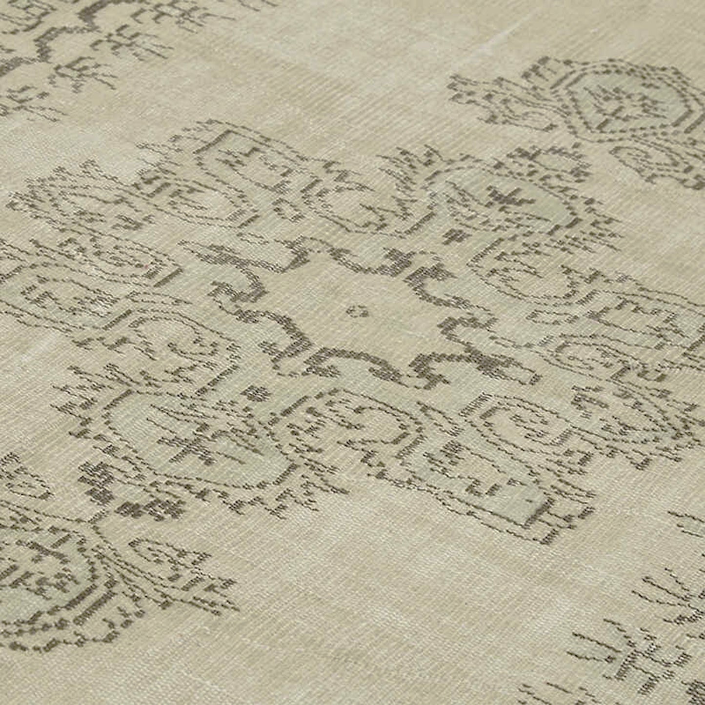 Linear Botanical Layout, Framing Border, Neutral Ground, Room-Scale
