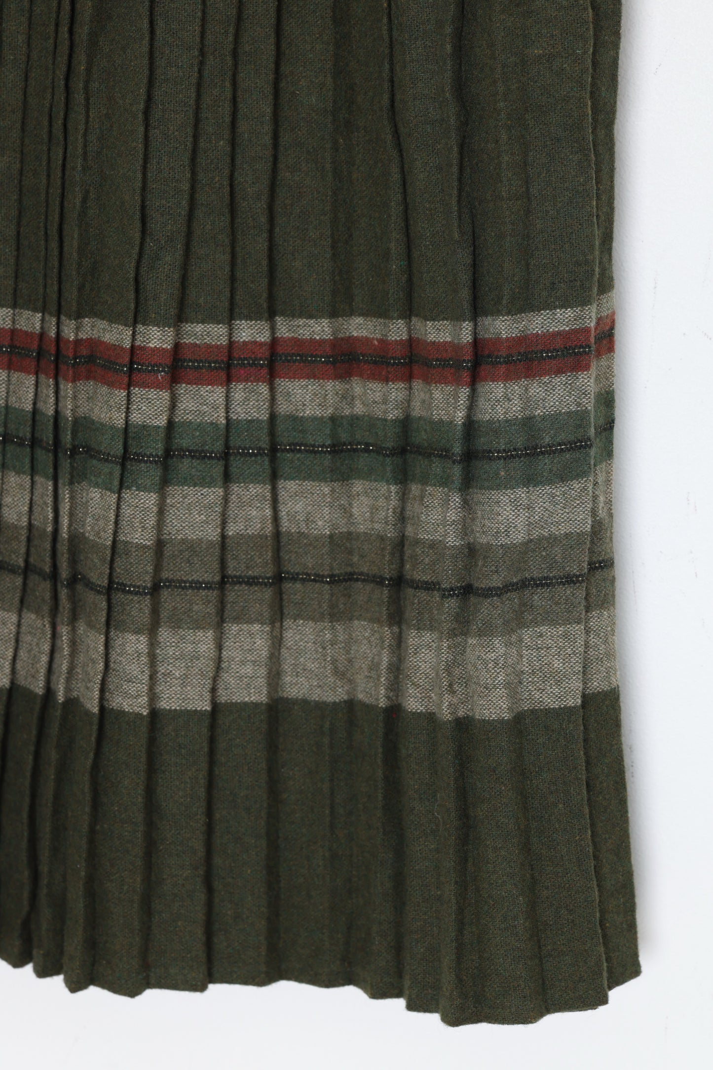 1970s, Italian Border-Plaid Wool-Rich Knife-Pleated Leisure Skirt