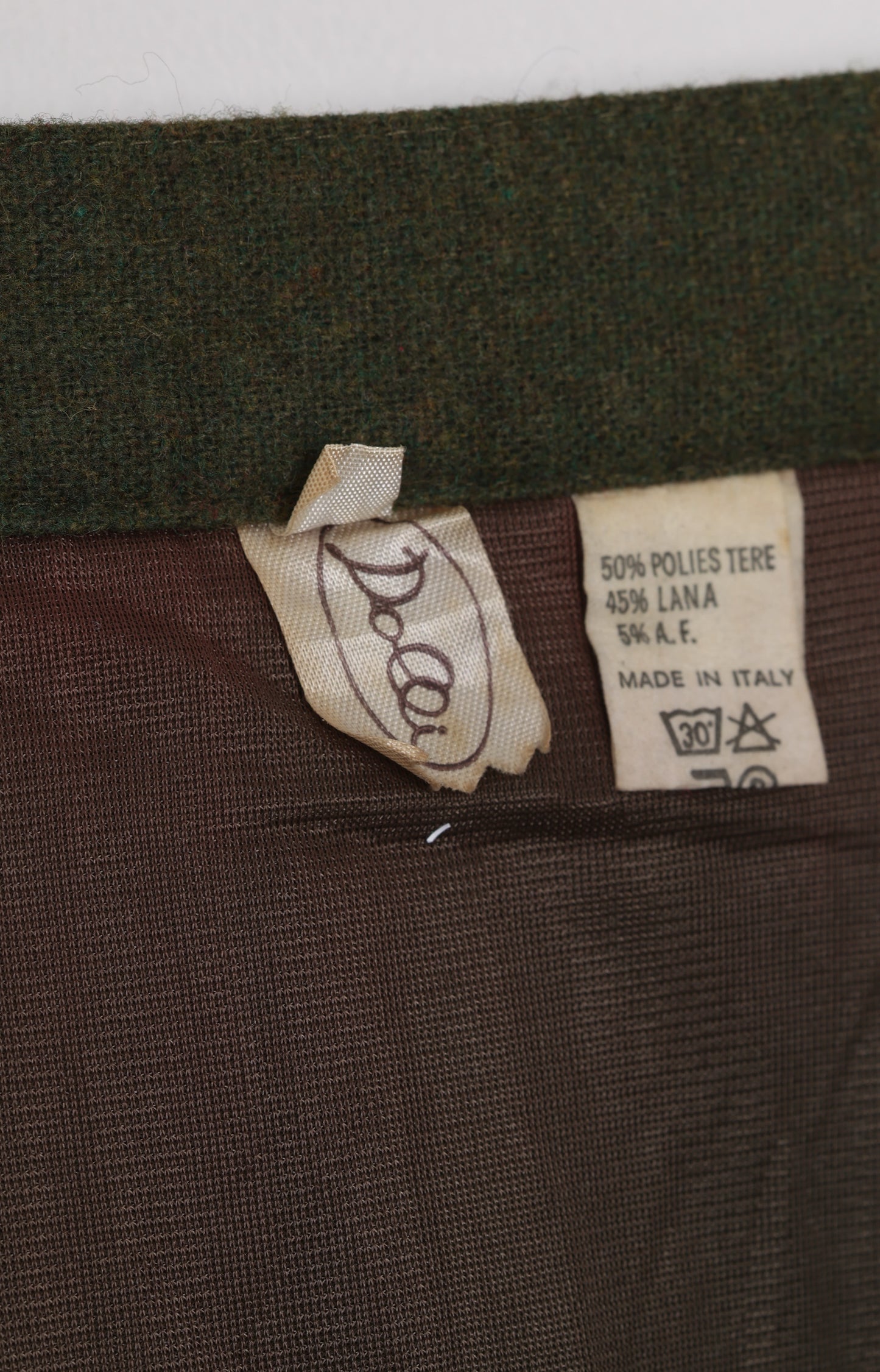 1970s, Italian Border-Plaid Wool-Rich Knife-Pleated Leisure Skirt