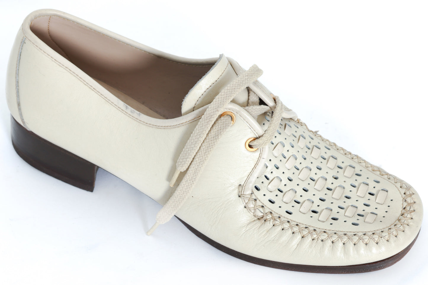 1985–1995, Italian Hand-Laced Calfskin Moccasin-Derived Resort Derby
