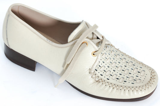 1985–1995, Italian Hand-Laced Calfskin Moccasin-Derived Resort Derby