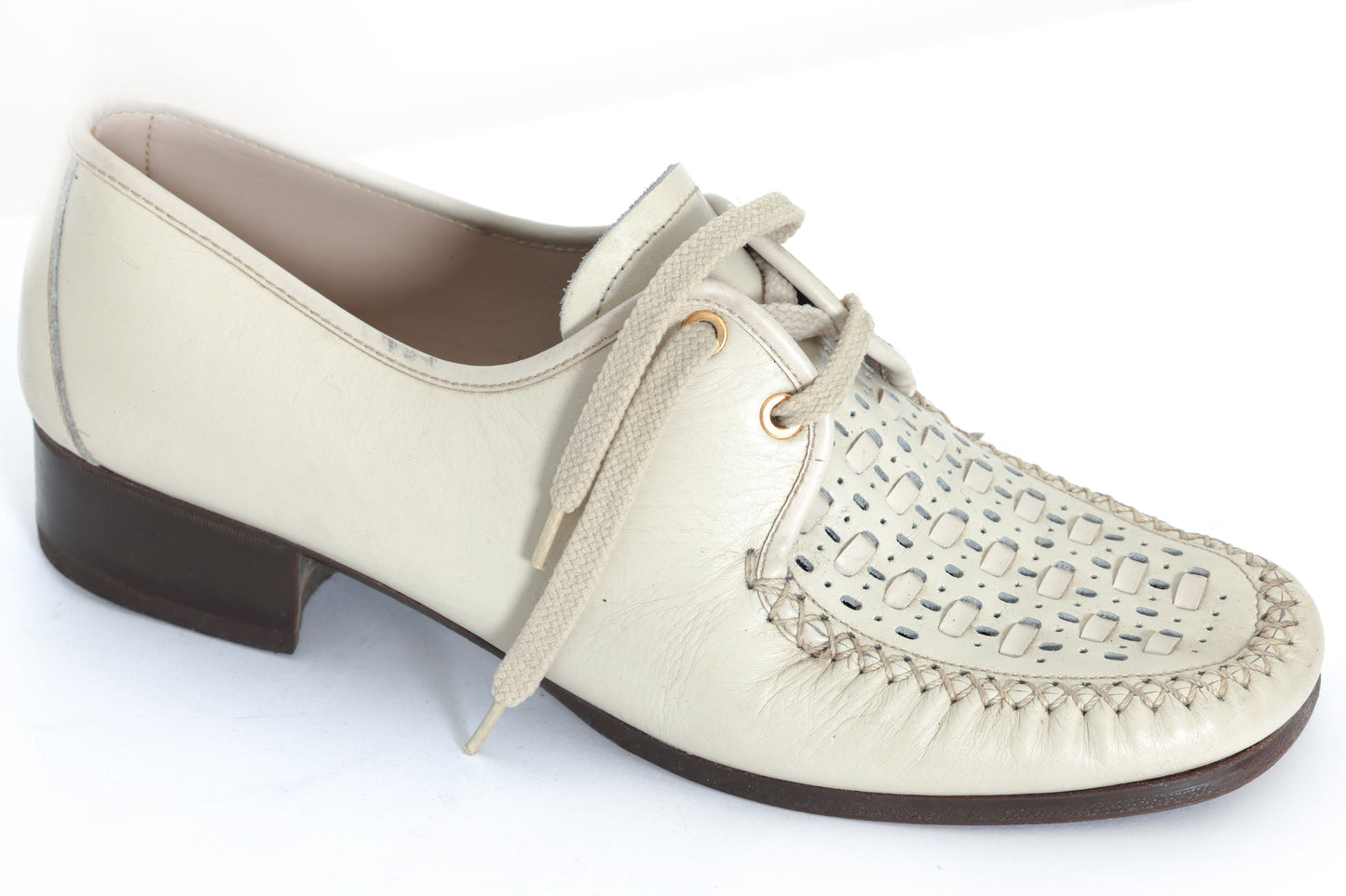 1985–1995, Italian Hand-Laced Calfskin Moccasin-Derived Resort Derby
