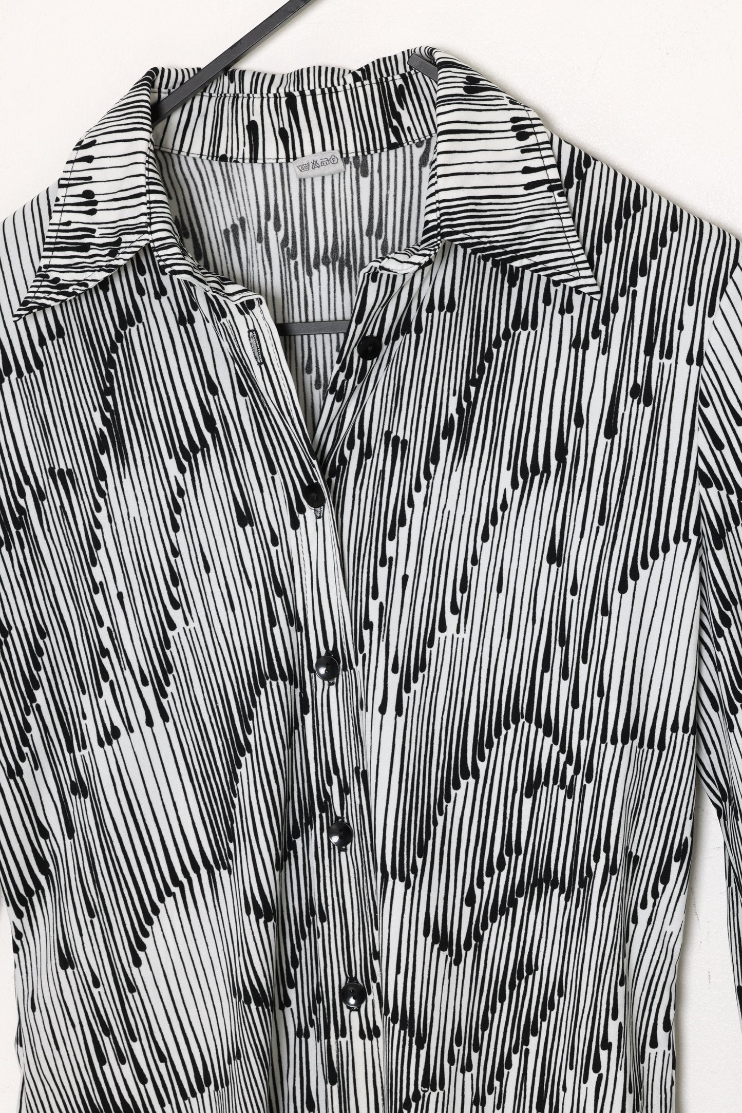 1990s, Drip-Stripe Optical Print Day Blouse with Narrow Point Collar