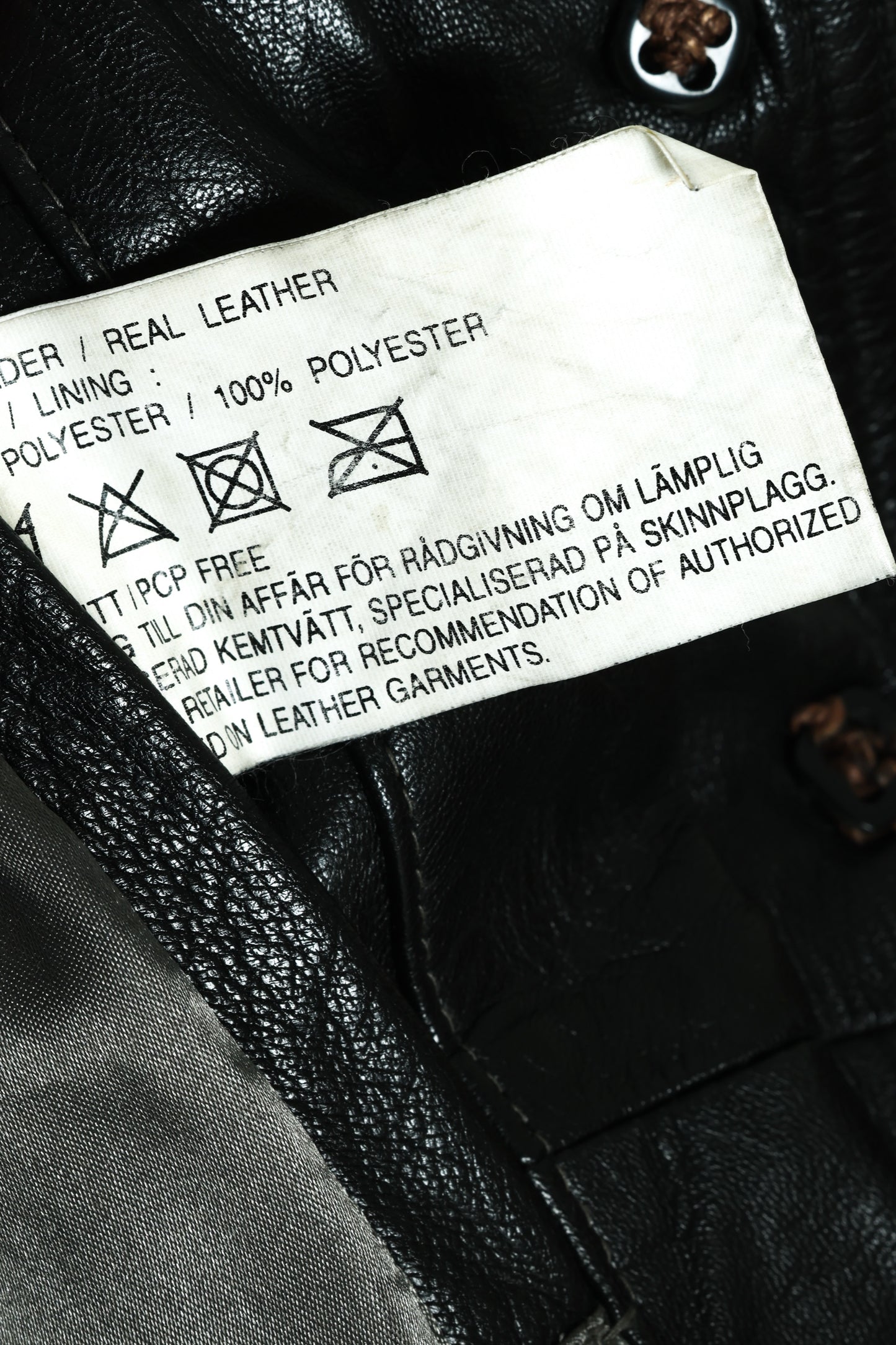 1995–2005, Black Leather Blazer, Structured Seaming, Tailored Silhouette