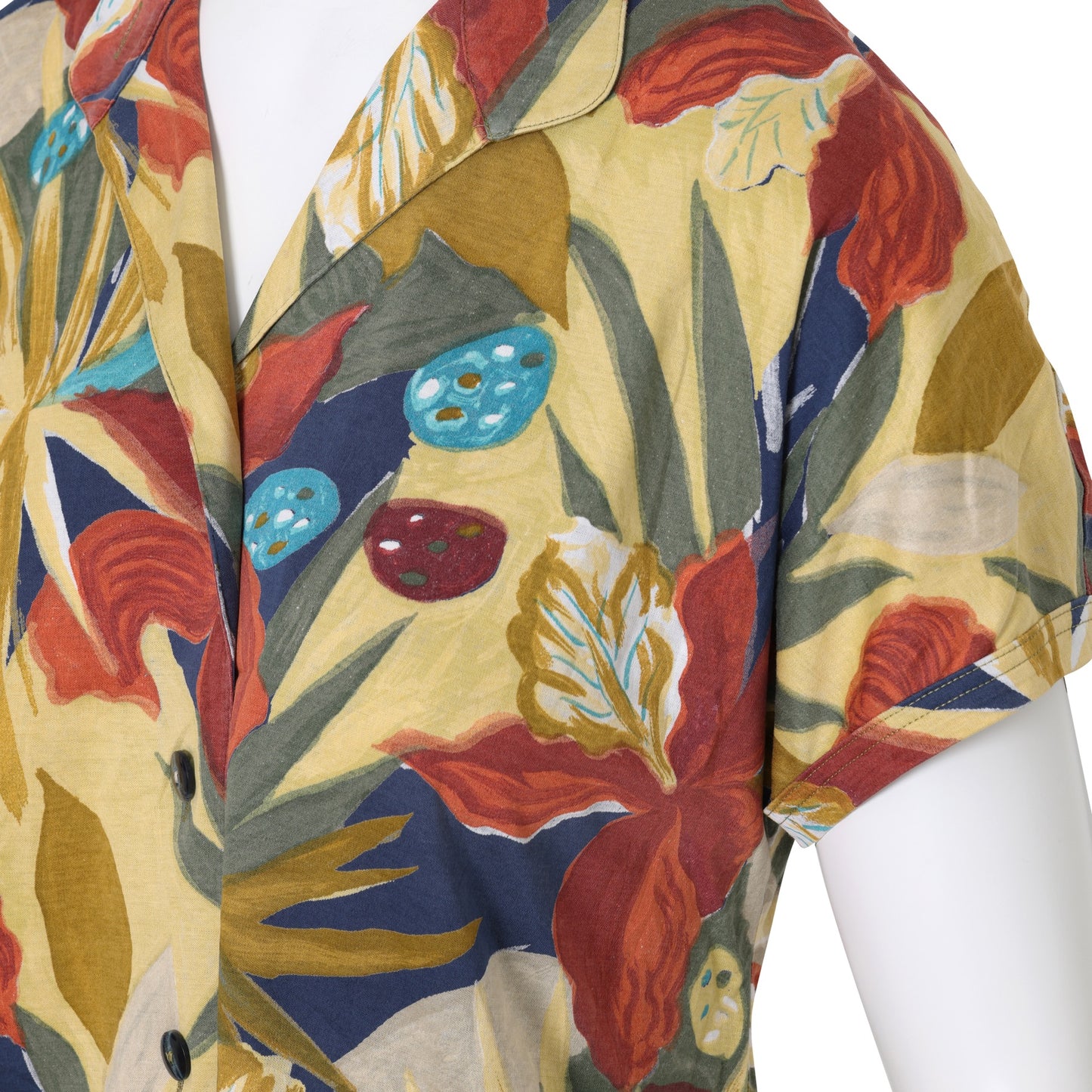 Vintage 1970s, Minimal Cut, Travel-Ready