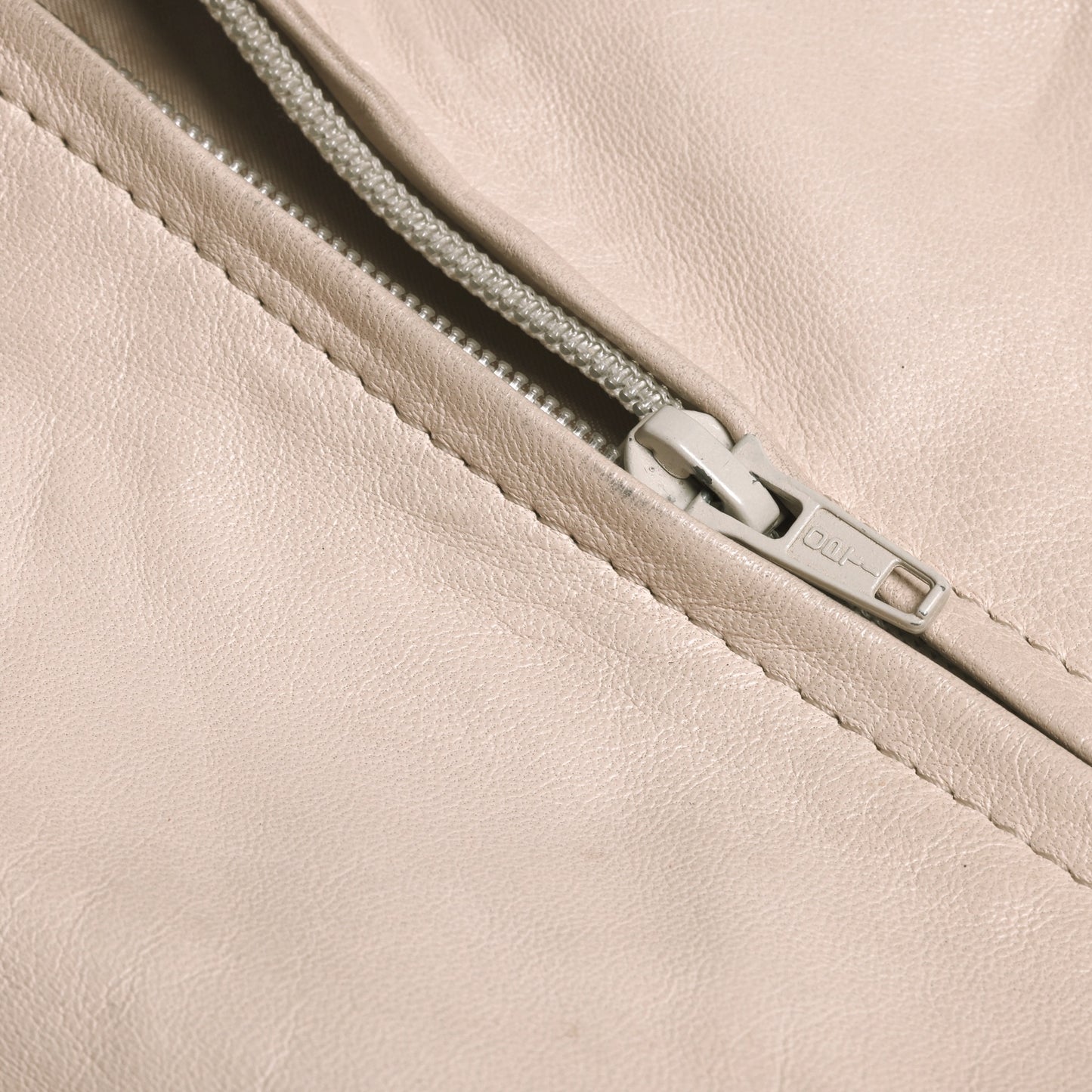 80s, Lambskin, Soft Volume, Anatomical Shaping