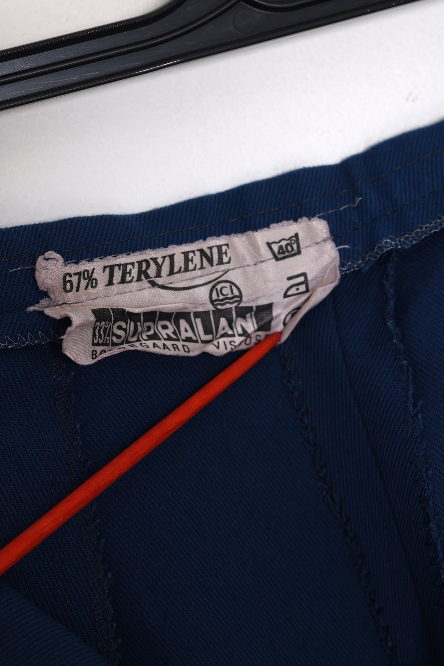 Late 1960s–early 1970s, Terylene-viscose blend skirt, shaped panel cut