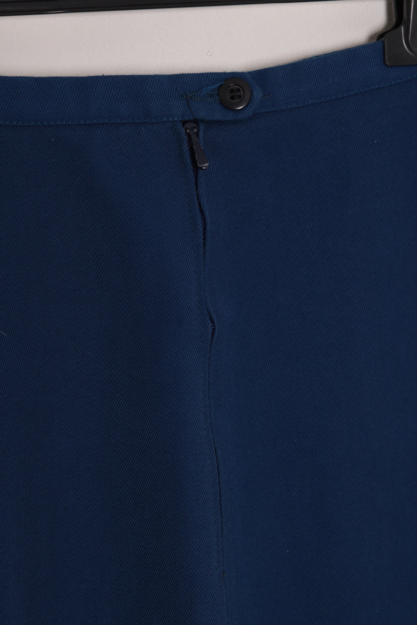 Late 1960s–early 1970s, Terylene-viscose blend skirt, shaped panel cut