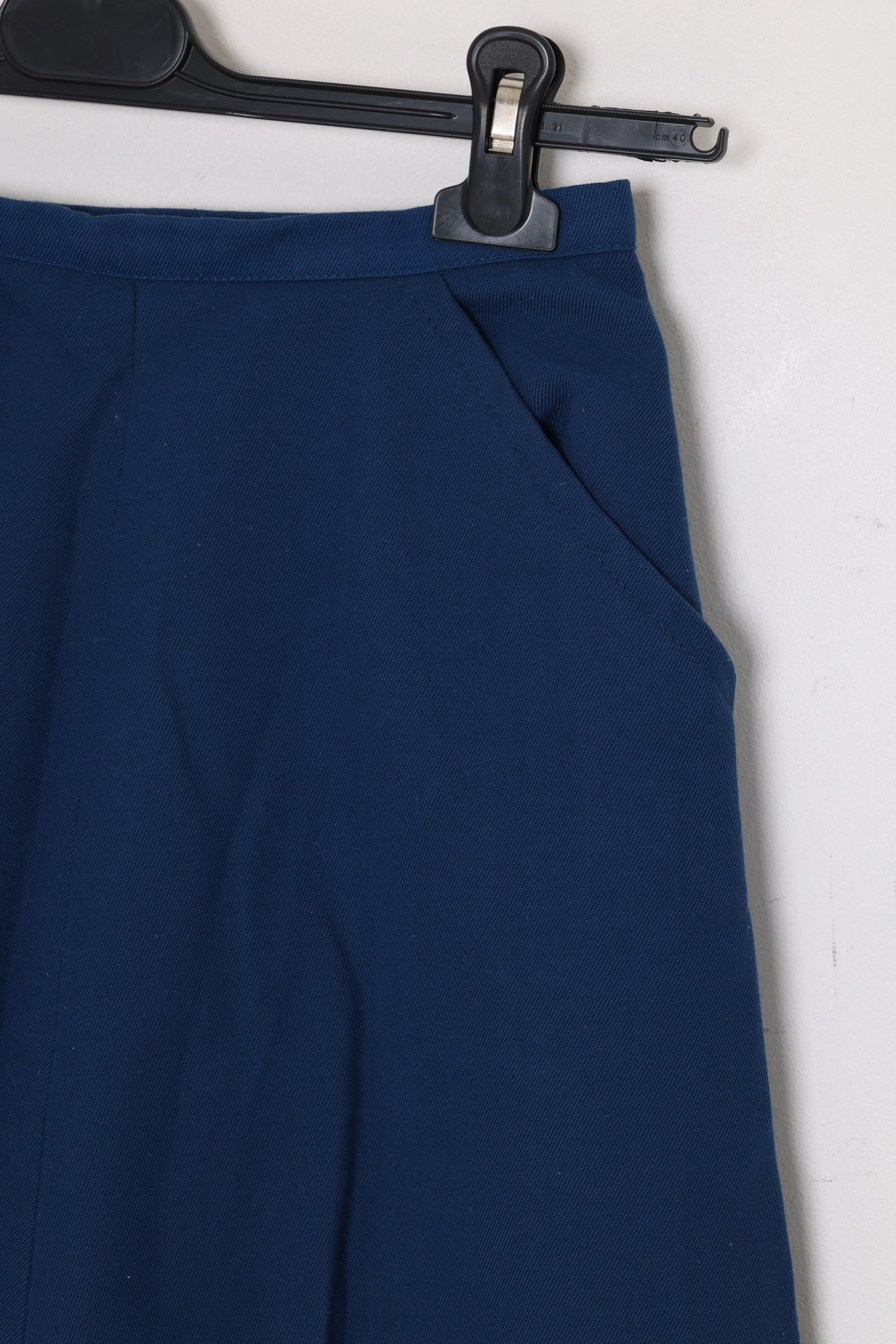 Late 1960s–early 1970s, Terylene-viscose blend skirt, shaped panel cut