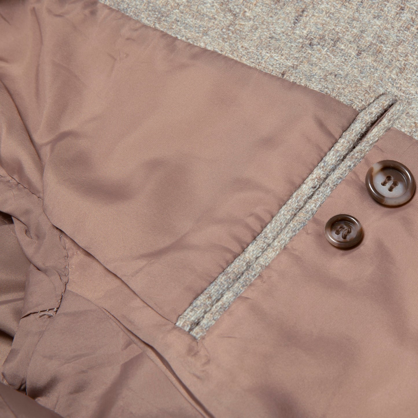Lambswool Basket Weave, Soft Tailoring, Relaxed Silhouette