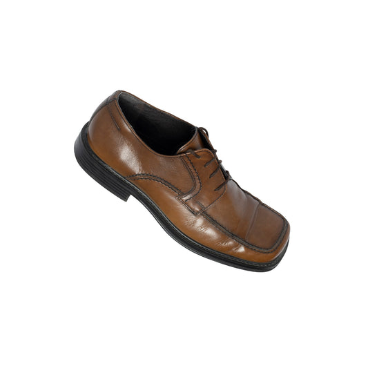 90s, Chrome-Tanned, Flat Square Toe Box, Apron Derby