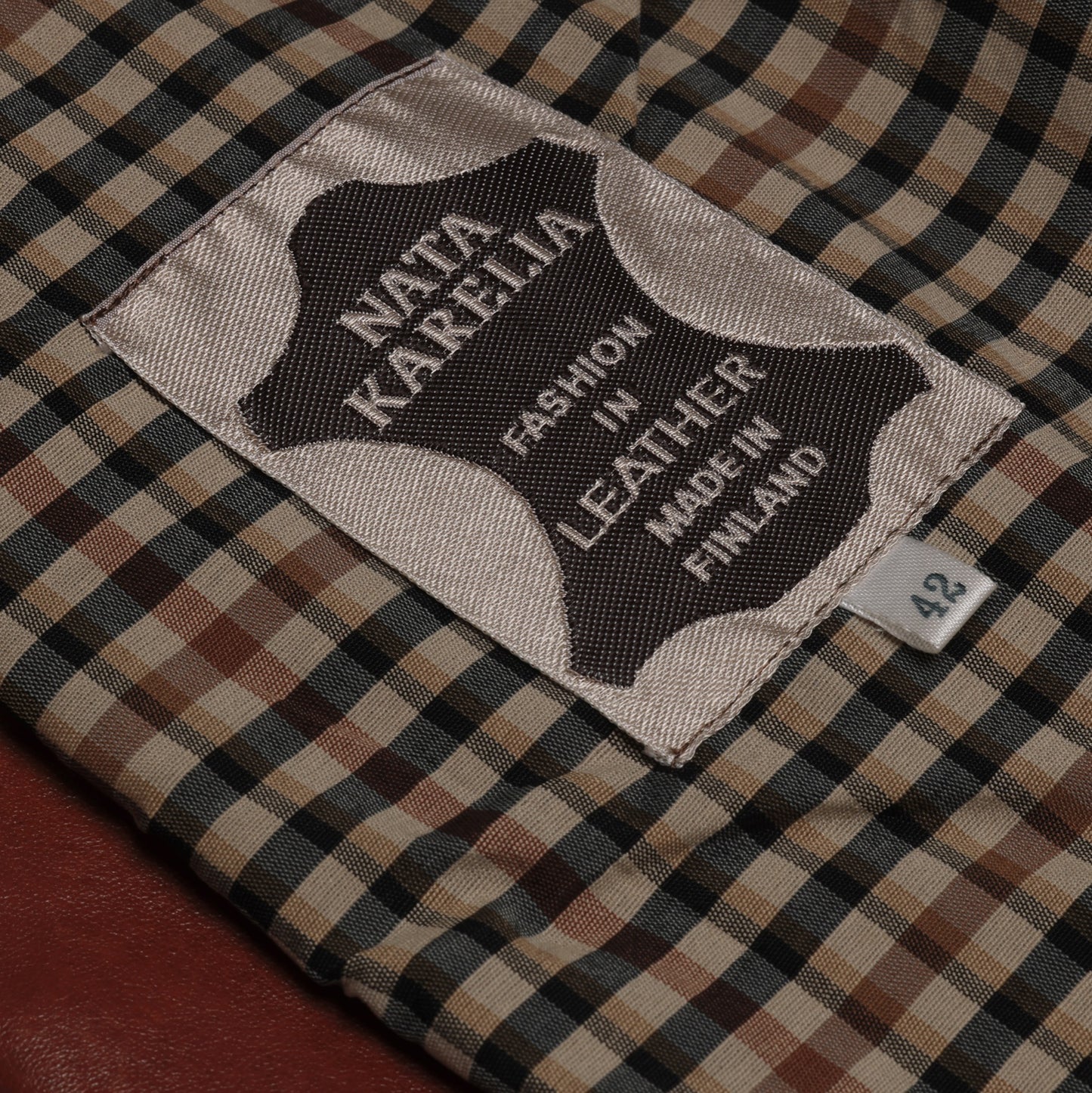 70s, Tailored Lambskin, Karelia Region