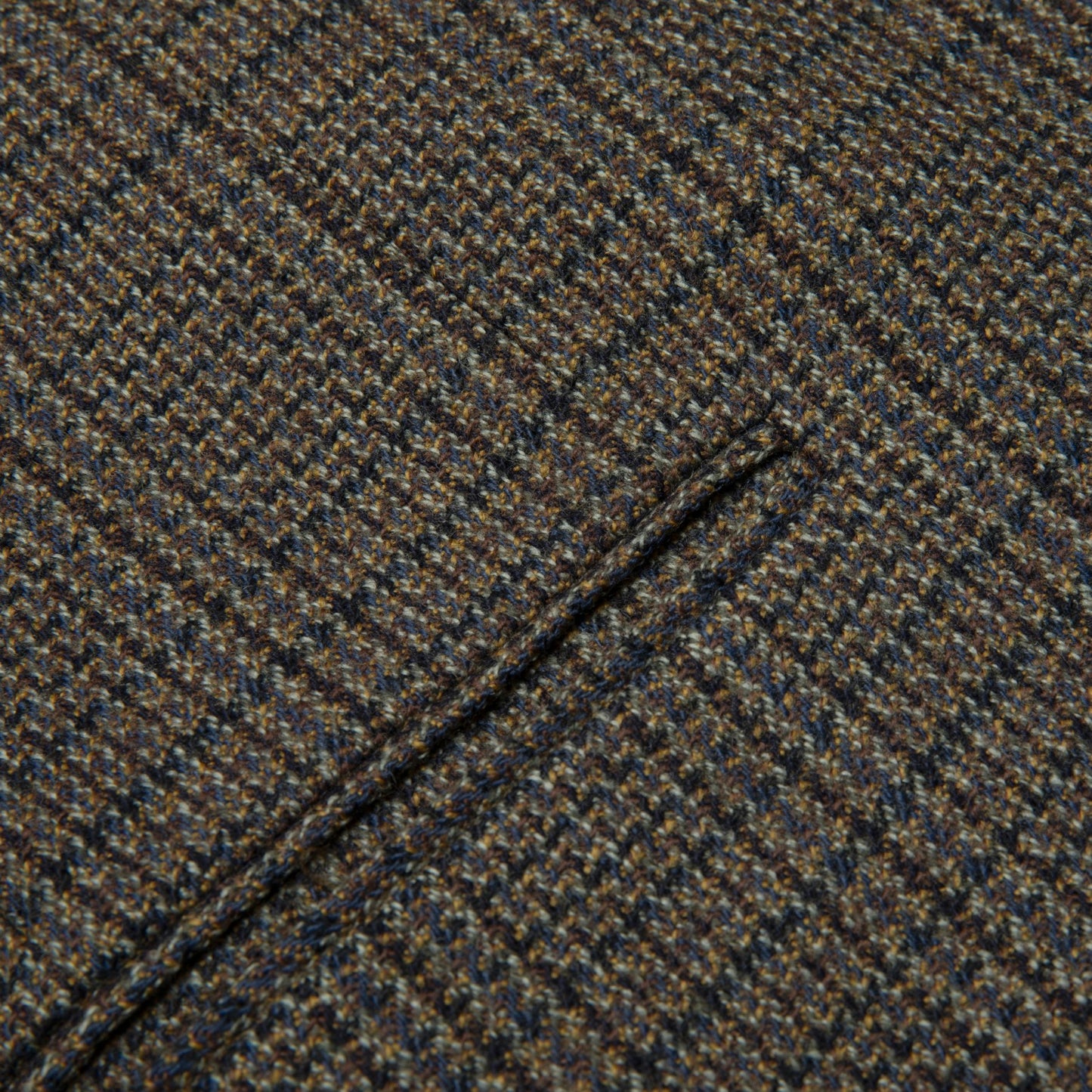70s Countrywear, Soft Drape, High-Twist Wool