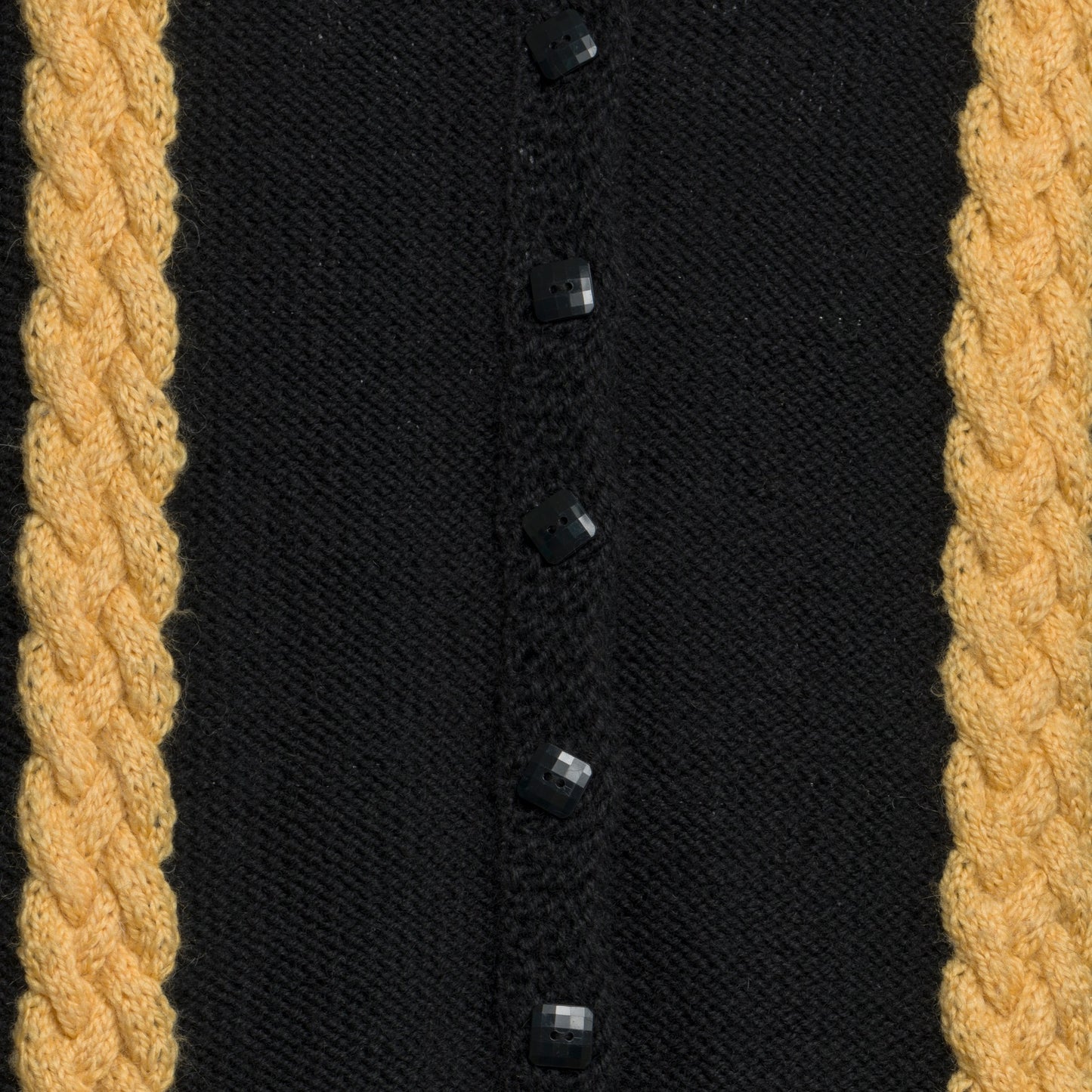Alpaca Cable Plaited Knit Crew Neck Cardigan