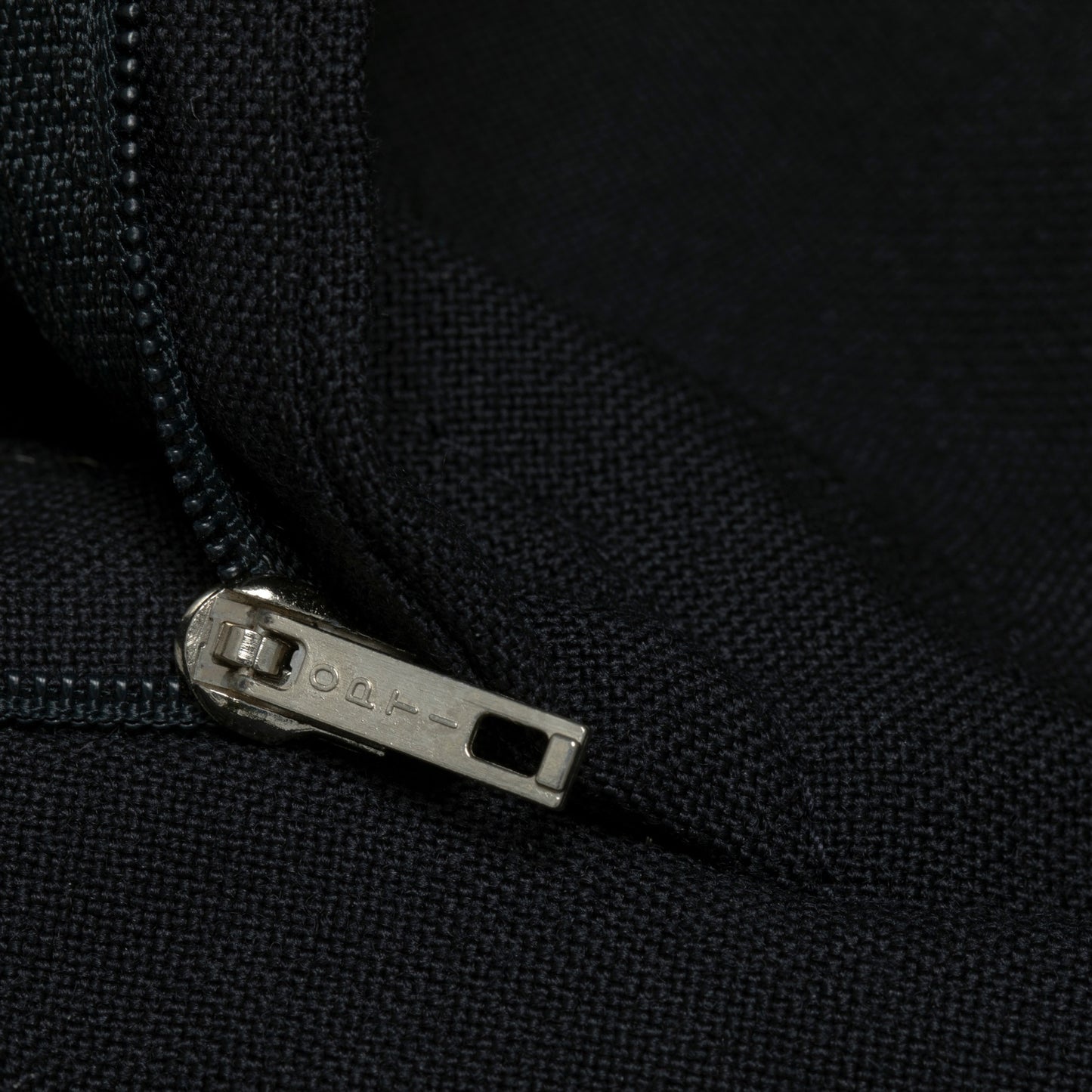 High Density Wool, Silk Stripe Inlay, Elastic Cordage